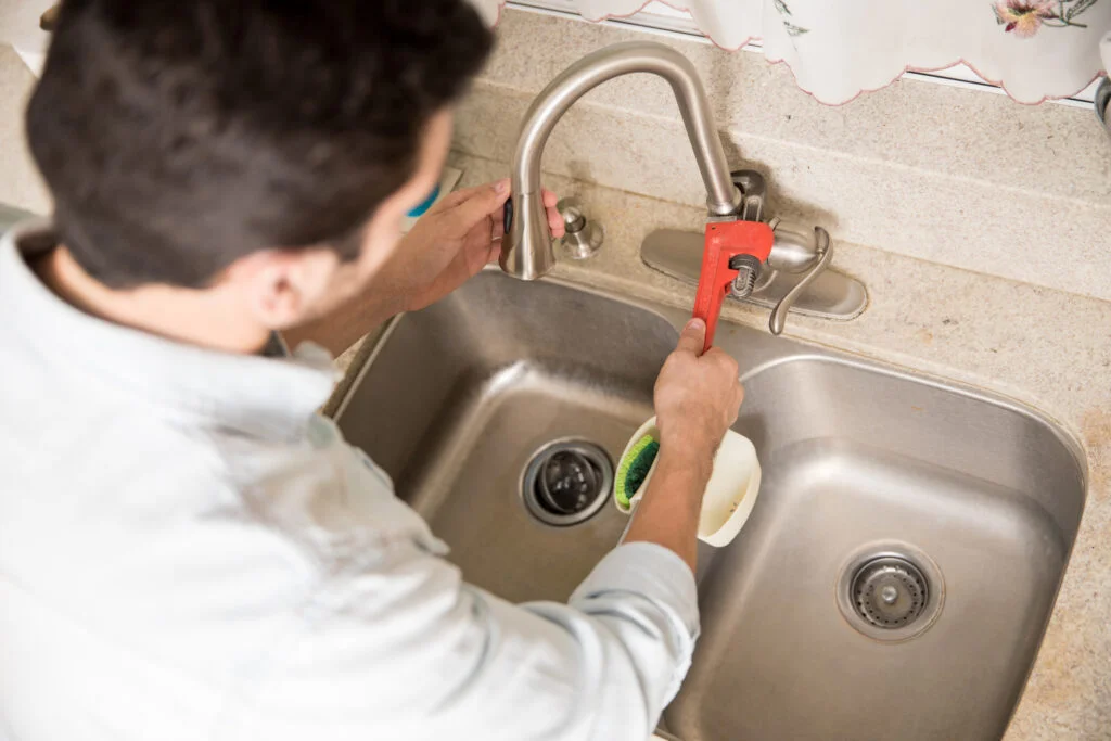 Emergency Faucet, Shower, or Tub Leaks